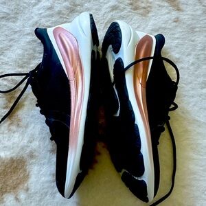 Lululemon black rose gold runners